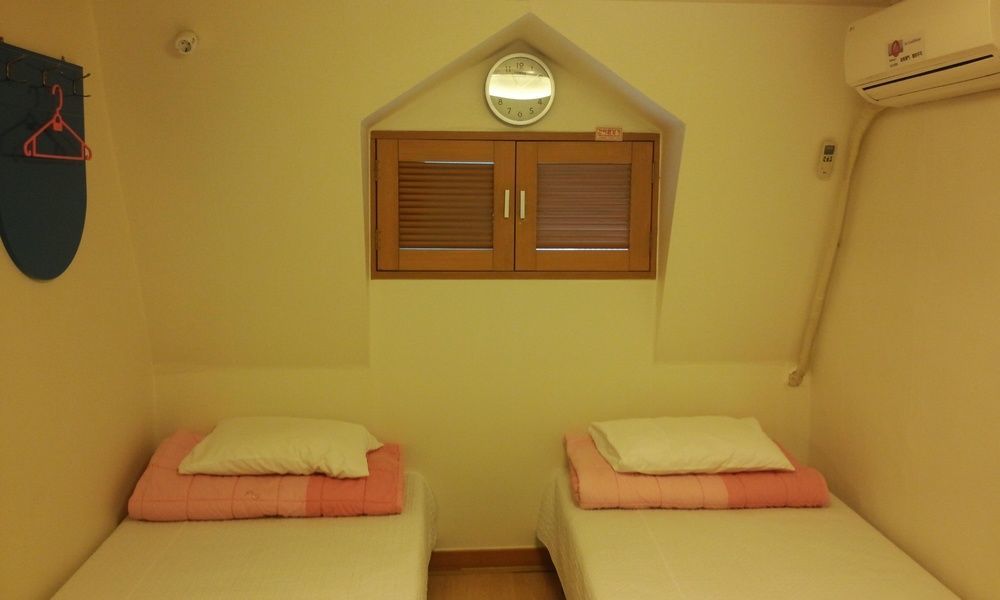 Oppa Hostel Seoul Eksteriør bilde